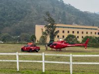 helicoptero-do-corpo-de-bombeiros-faz-pouso-de-emergencia-em-itaipava,-distrito-de-petropolis,-no-rj