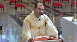 diocese-de-petropolis-lamenta-morte-do-papa-francisco-e-celebra-missas-em-sua-intencao