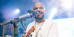 uniao-de-marica-celebra-sao-jorge-com-show-de-arlindinho-na-quadra-da-agremiacao
